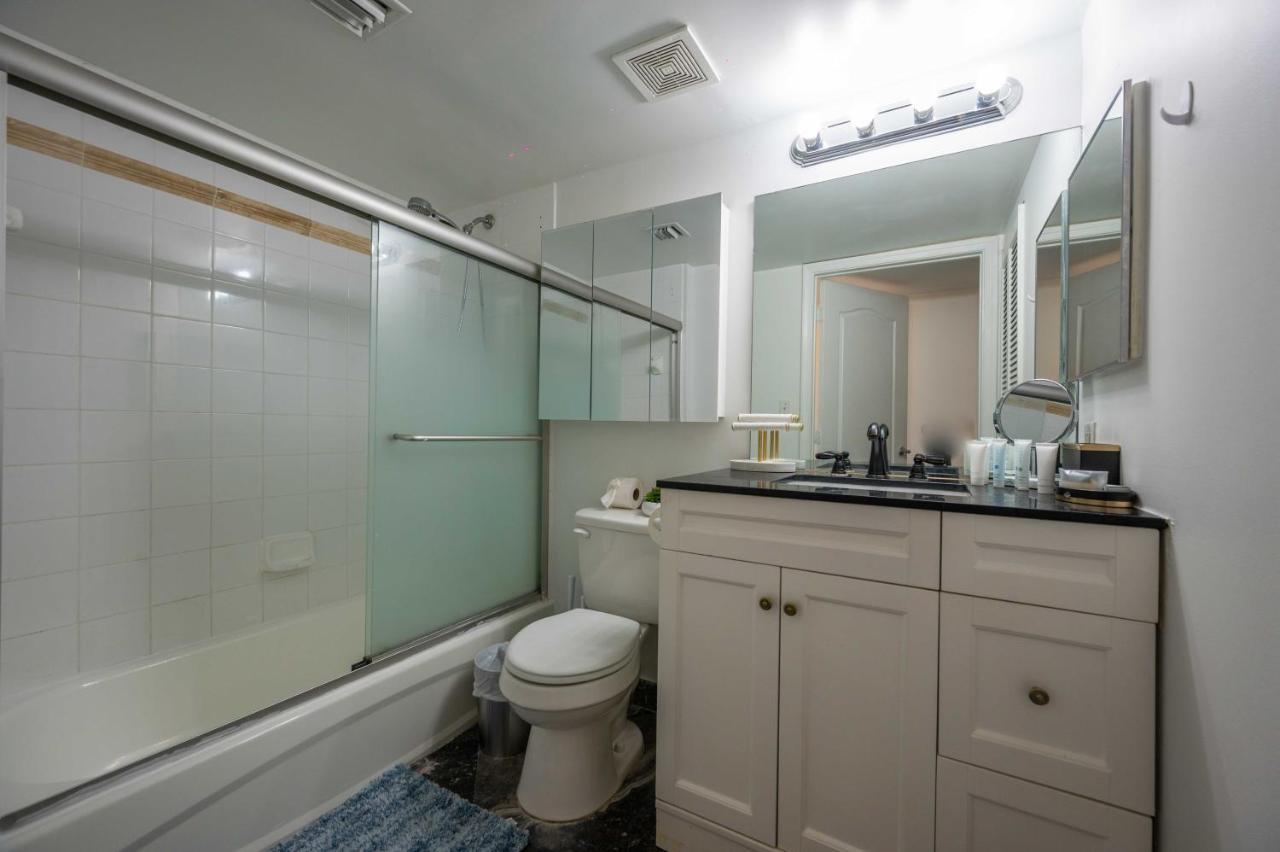 Luxury 2 Bedrooms Brickell Bay Apartment マイアミ エクステリア 写真