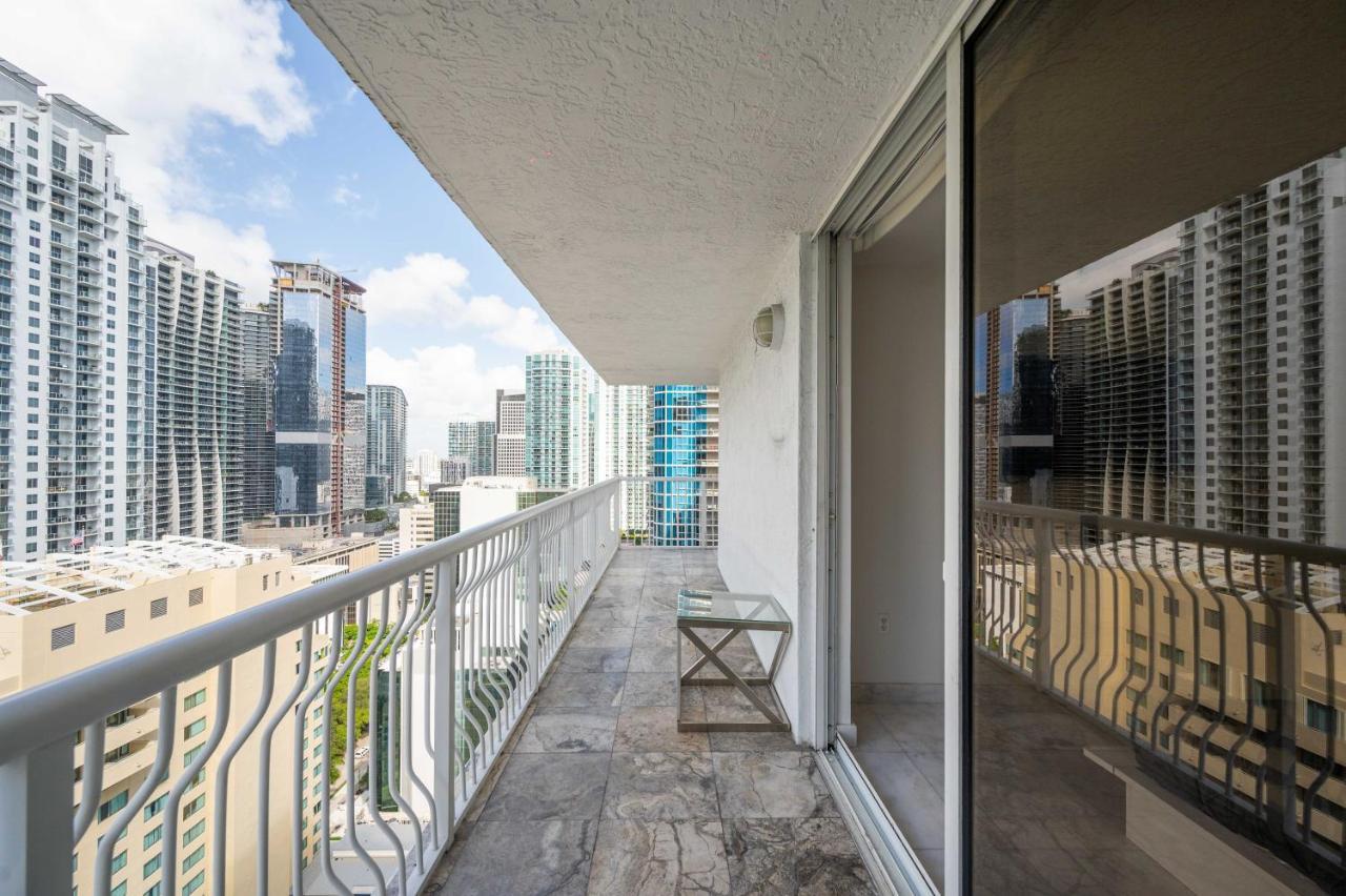 Luxury 2 Bedrooms Brickell Bay Apartment マイアミ エクステリア 写真