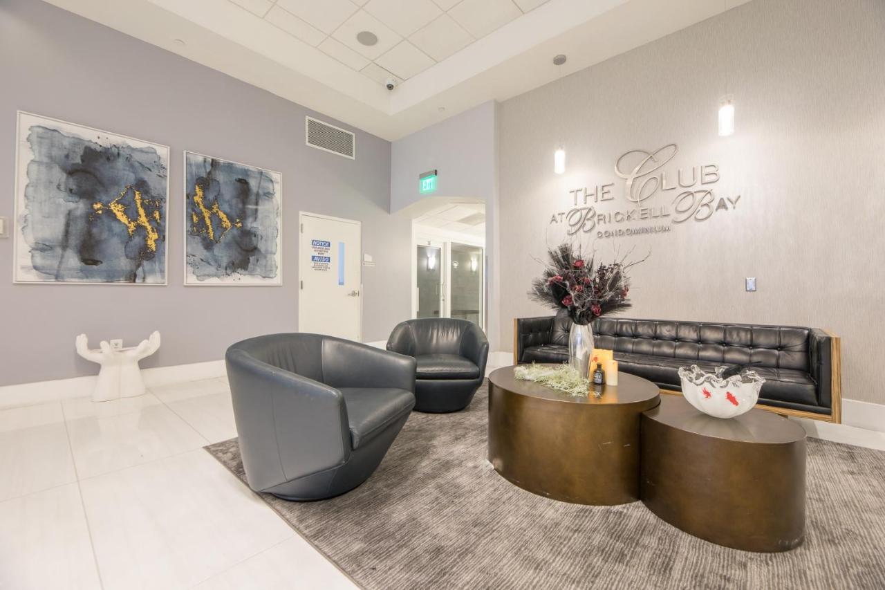 Luxury 2 Bedrooms Brickell Bay Apartment マイアミ エクステリア 写真